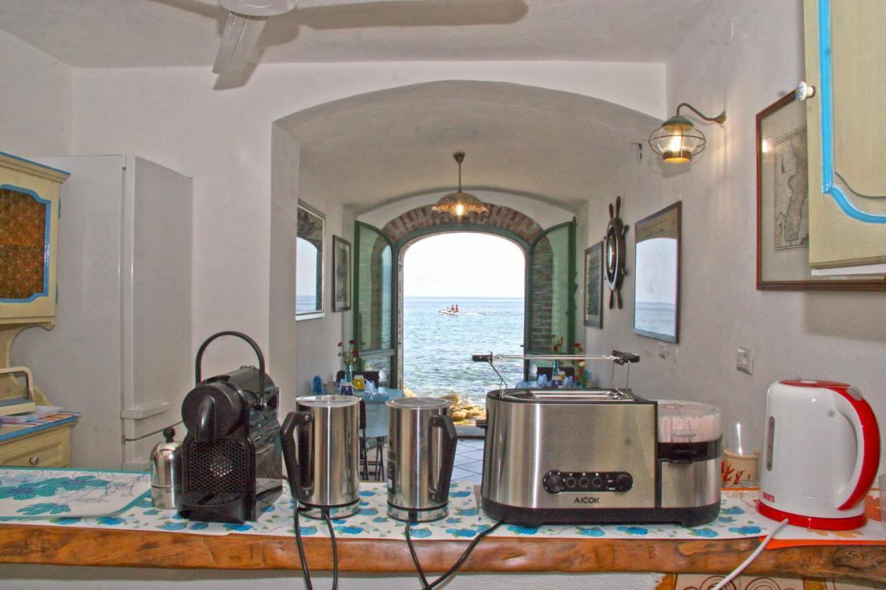 Bb Il Generale Bed and Breakfast Scilla Exteriör bild