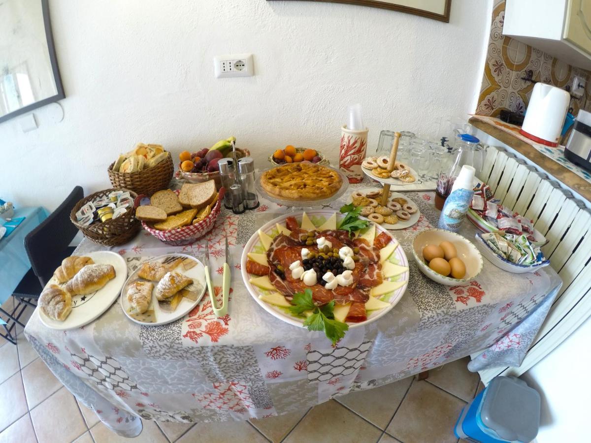 Bb Il Generale Bed and Breakfast Scilla Exteriör bild