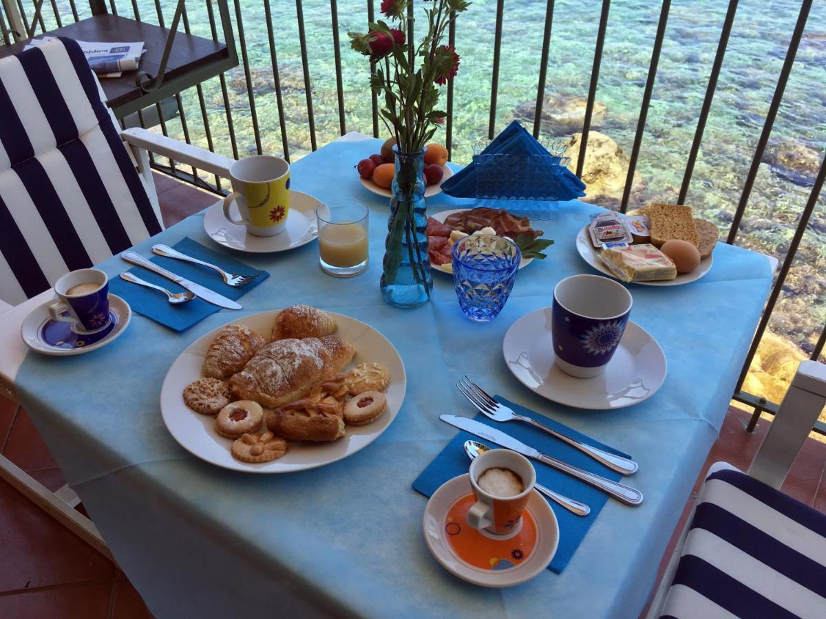 Bb Il Generale Bed and Breakfast Scilla Exteriör bild