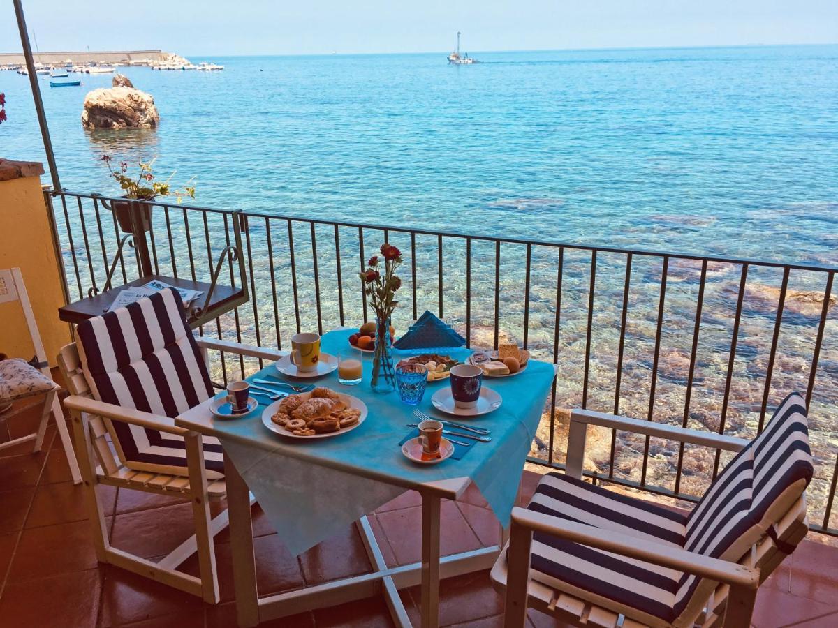 Bb Il Generale Bed and Breakfast Scilla Exteriör bild